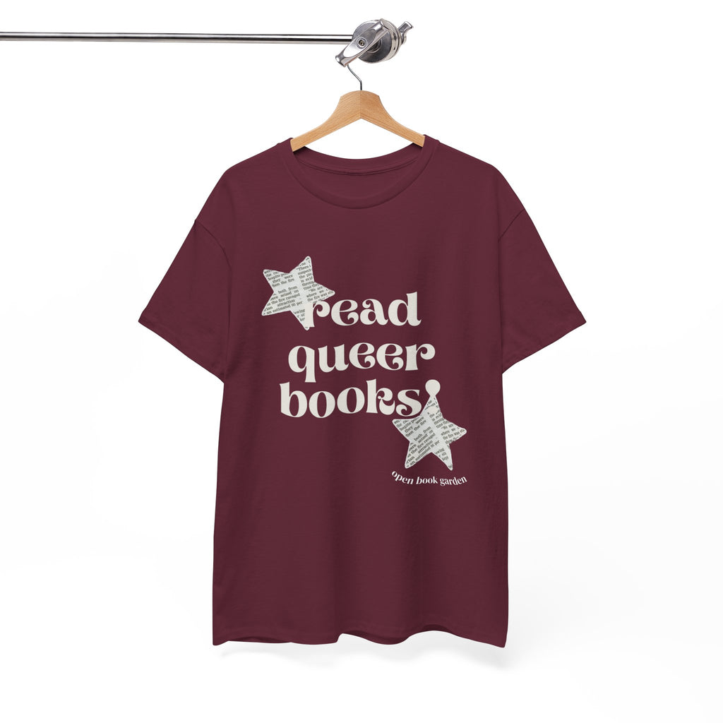 Read Queer Books! Unisex Tee